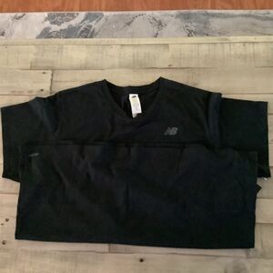 New Balance Midnight Black Tee
